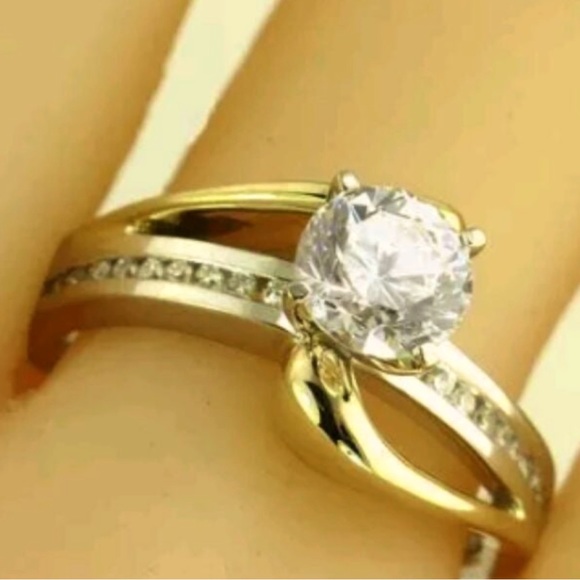 Stamped Jewelry - 14K Gold 1.70ct Diamond & Sapphire? Ring